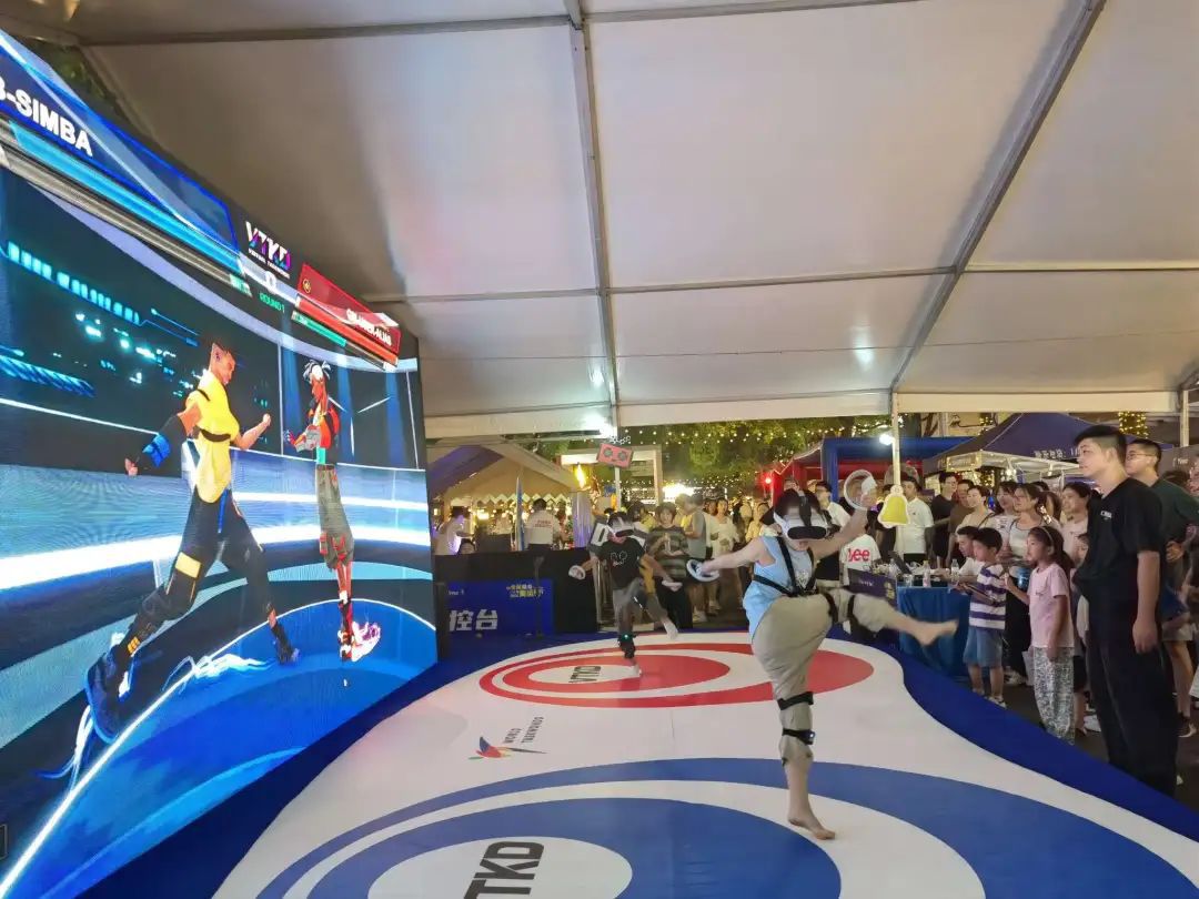 kaiyun官网“YOUNG浦夏夜”体育消费生活节来了！全民健身与奥运同行(图5)