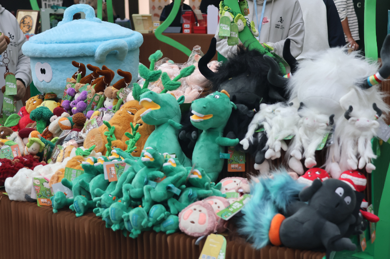 新华网文化观察丨2024年那些火出圈的文创(图5)